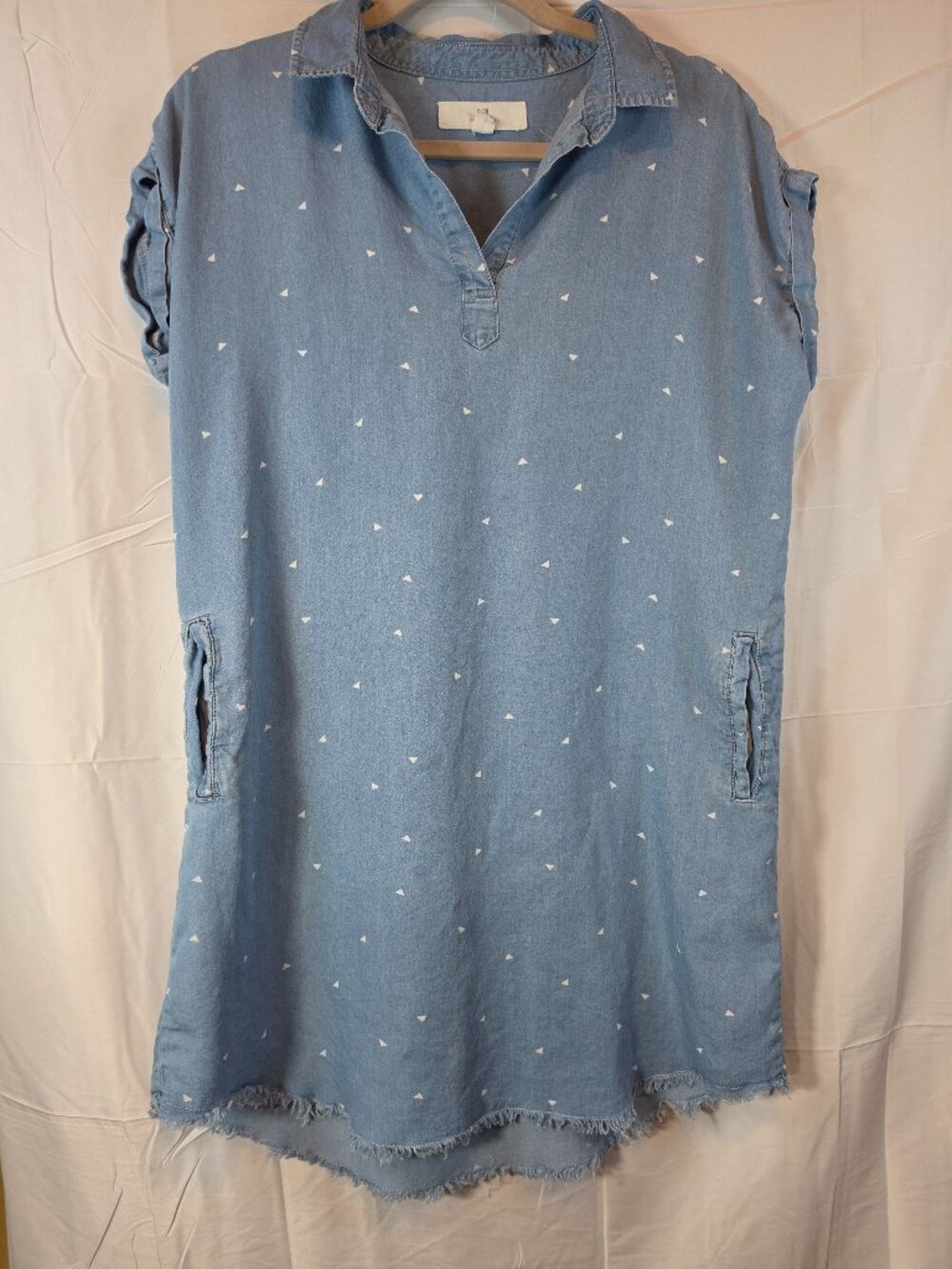 Thread & Supply Medium Blue Chambray Tencel Shirt Dress Confetti Print Frayed He